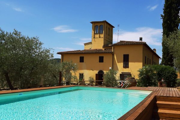 Villa Guarnaschelli Agriturismo in Toscana con Piscina